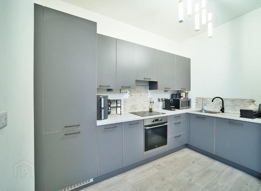 39 Graydon Crescent, Newcastle, Newcastle, D22E2R3