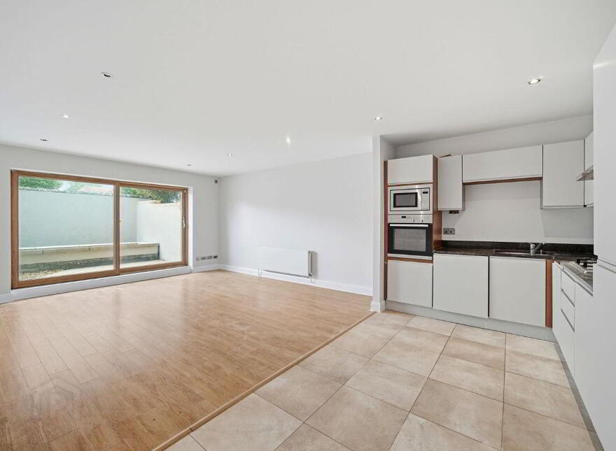 Apartment 33 Merrion Hall, Mount Merrion Avenue, Stillorgan, A94DK88