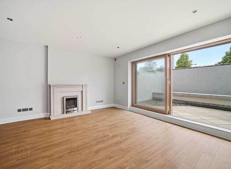 Apartment 33 Merrion Hall, Mount Merrion Avenue, Stillorgan, A94DK88