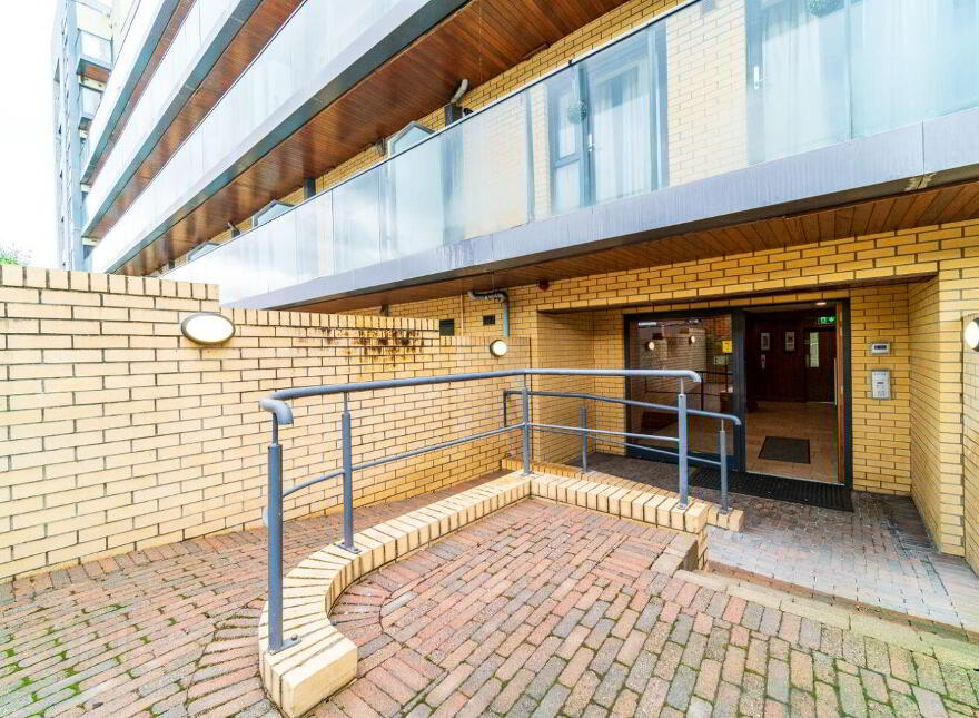 Apartment 33 Merrion Hall, Mount Merrion Avenue, Stillorgan, A94DK88