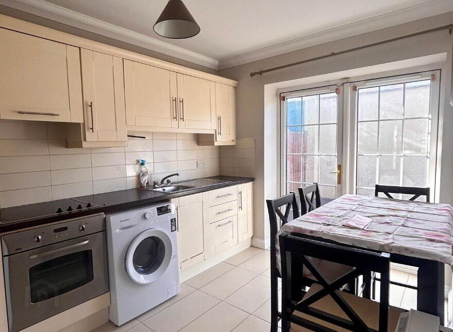 15 Glebe Square, Newcastle, Newcastle, D22X890