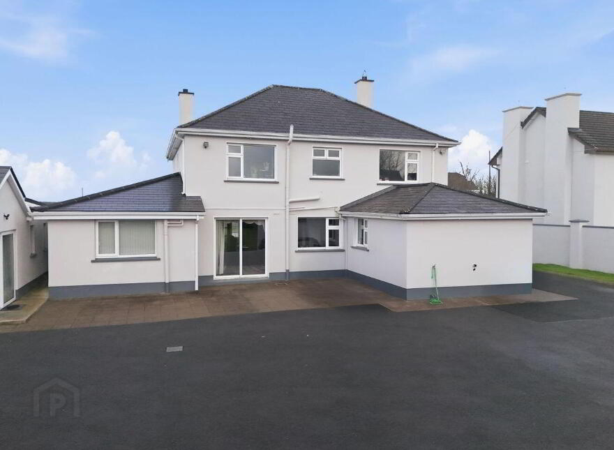 2 Lios Na Cri, Dublin Road, Oranmore, H91PDH0