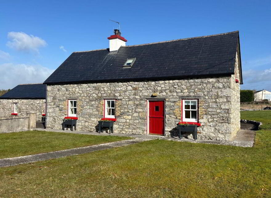 Silke's Cottage, Masonbrook, Loughrea, H62YR89