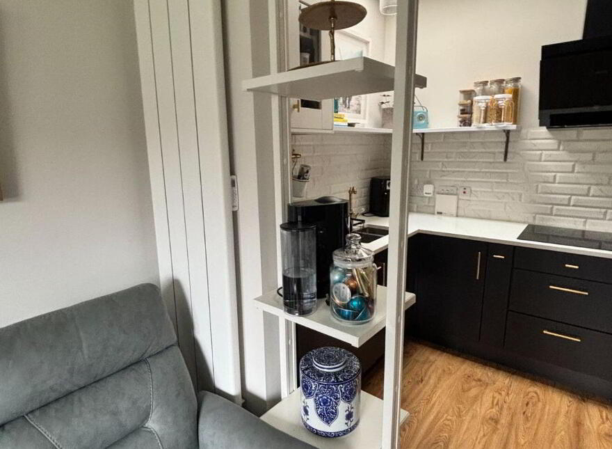 20a Renville Village, Renville, Oranmore, H91E8DF