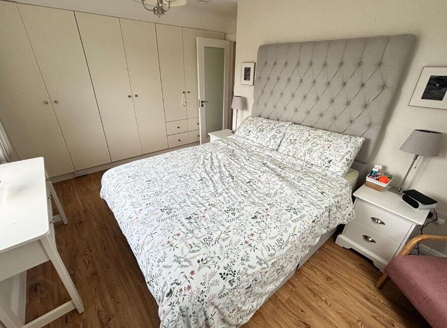 20a Renville Village, Renville, Oranmore, H91E8DF