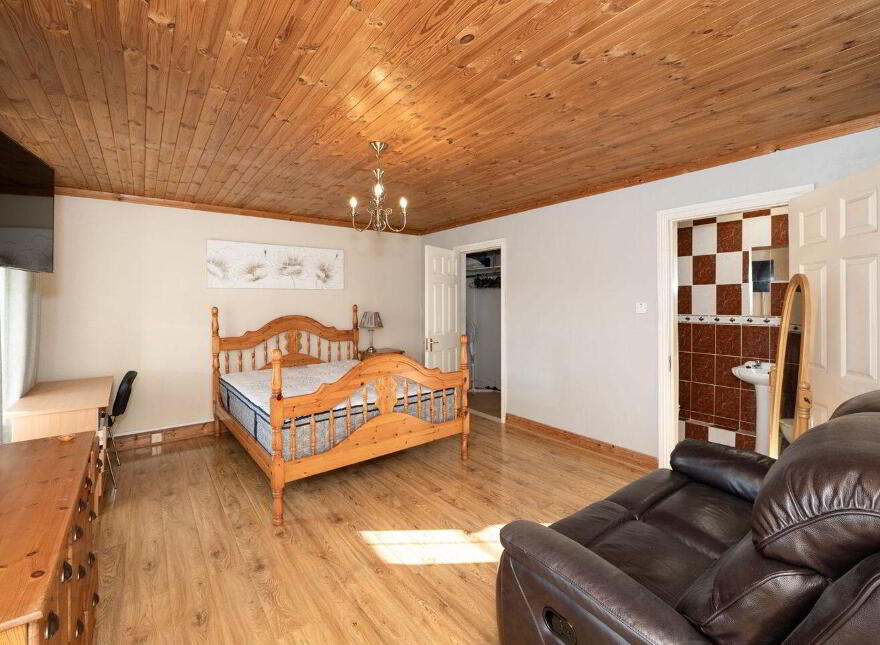 Sunberry House, Sunmount, Blarney, T23F380
