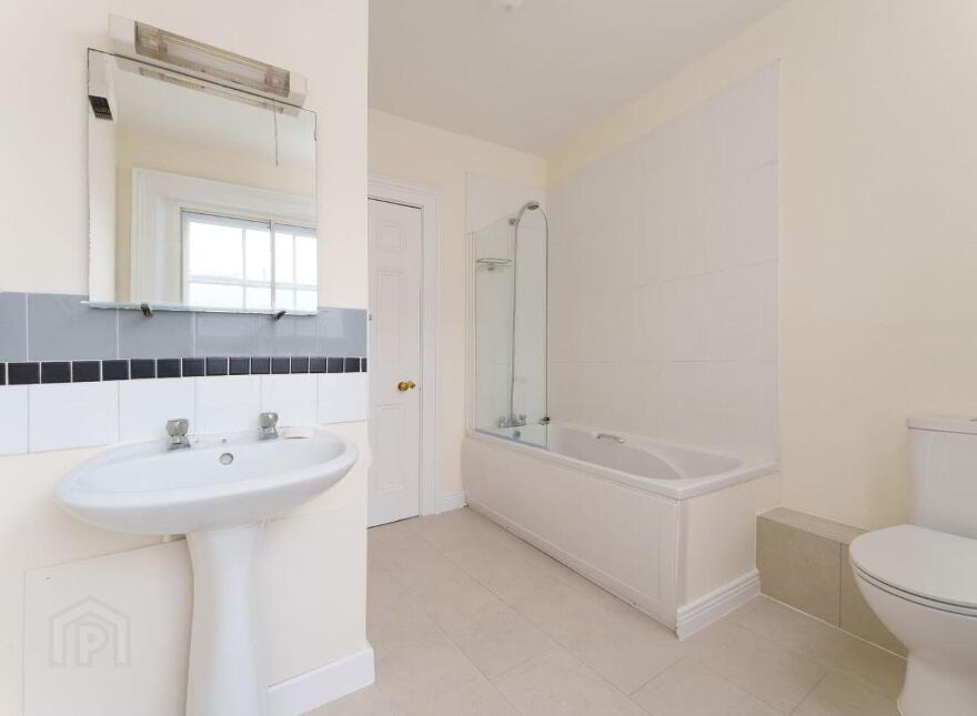 Apartment 11 50-52 Dame Street, Temple Bar, Temple Bar, D02VK59