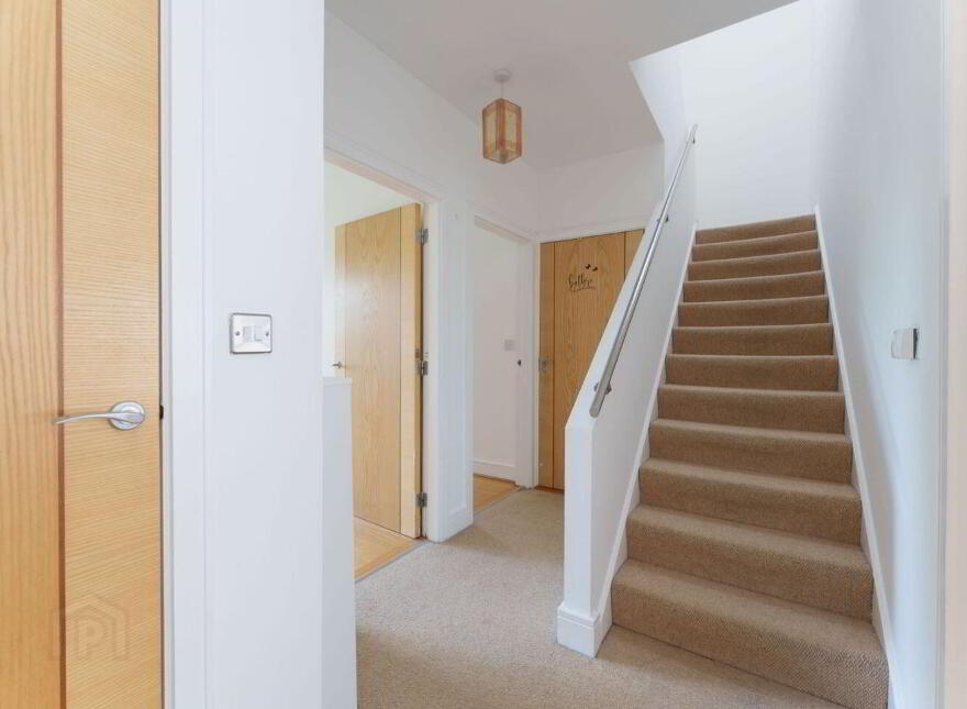 35 Olcovar, Shankill, Shankill, D18W597