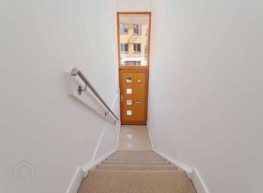 35 Olcovar, Shankill, Shankill, D18W597