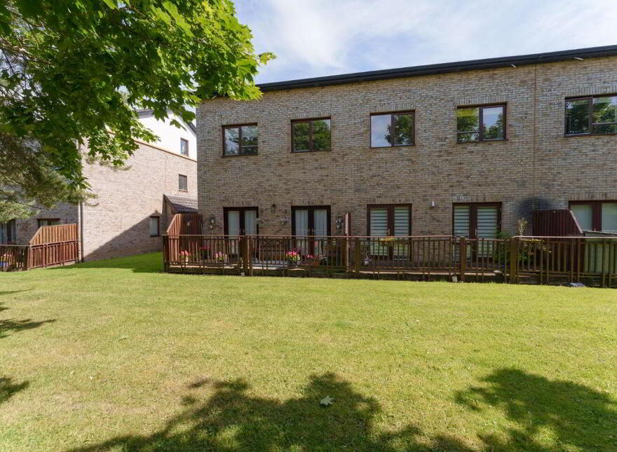 35 Olcovar, Shankill, Shankill, D18W597