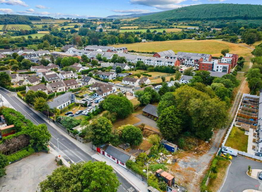 Golden Ball Cottage, Enniskerry Road, Kilternan, Kilternan, D18W257