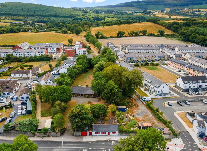 Golden Ball Cottage, Enniskerry Road, Kilternan, Kilternan, D18W257