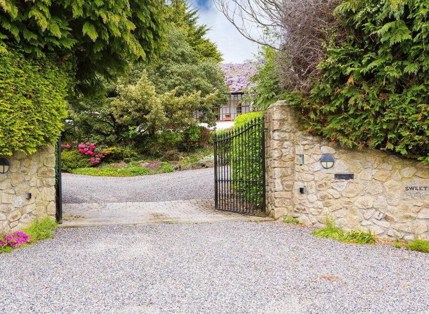Sweetbank, Kilmartin, Newcastle, A63RX63