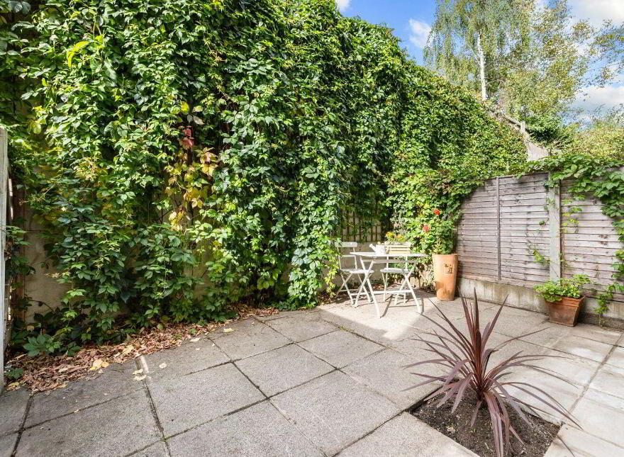 3 Roseville Court, Dublin Road, Bray, A98DF49