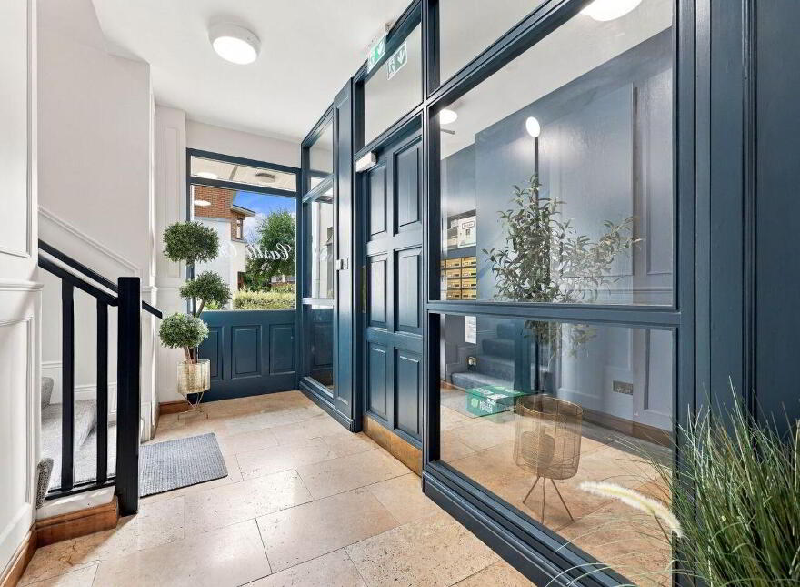 Apartment 5 Castle Oaks, Dublin Road, Malahide, K36PW13
