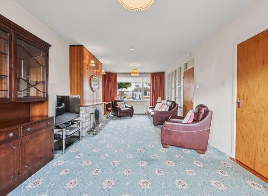 96 Biscayne, Malahide, K36KP98