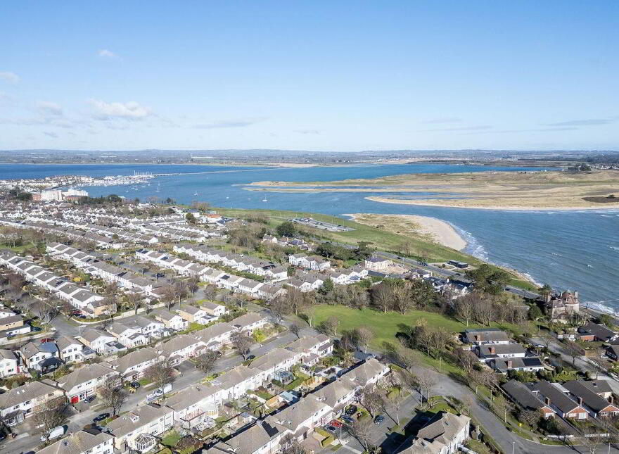 96 Biscayne, Malahide, K36KP98