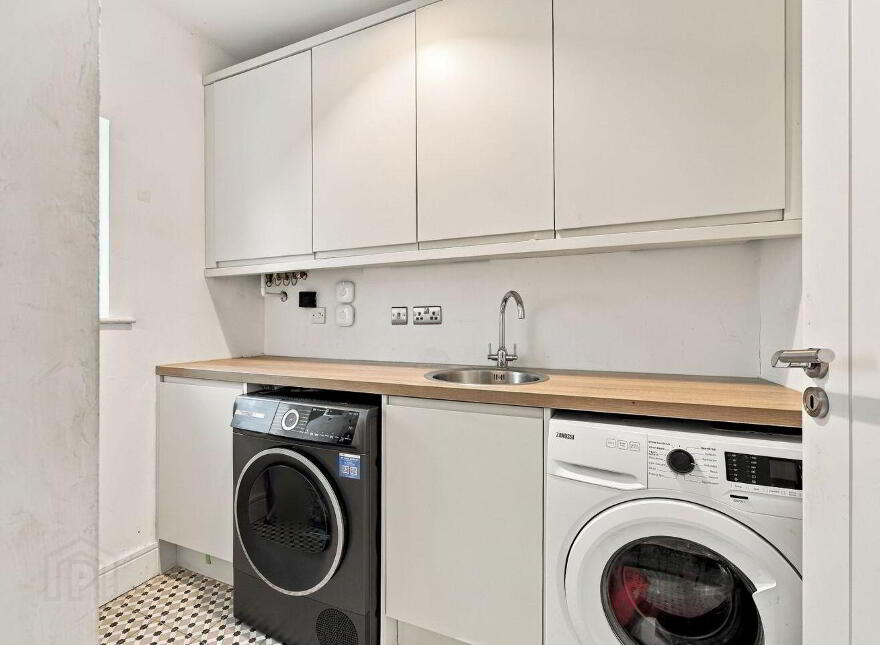 Ghan House, 63 Biscayne, Malahide, K36HX97