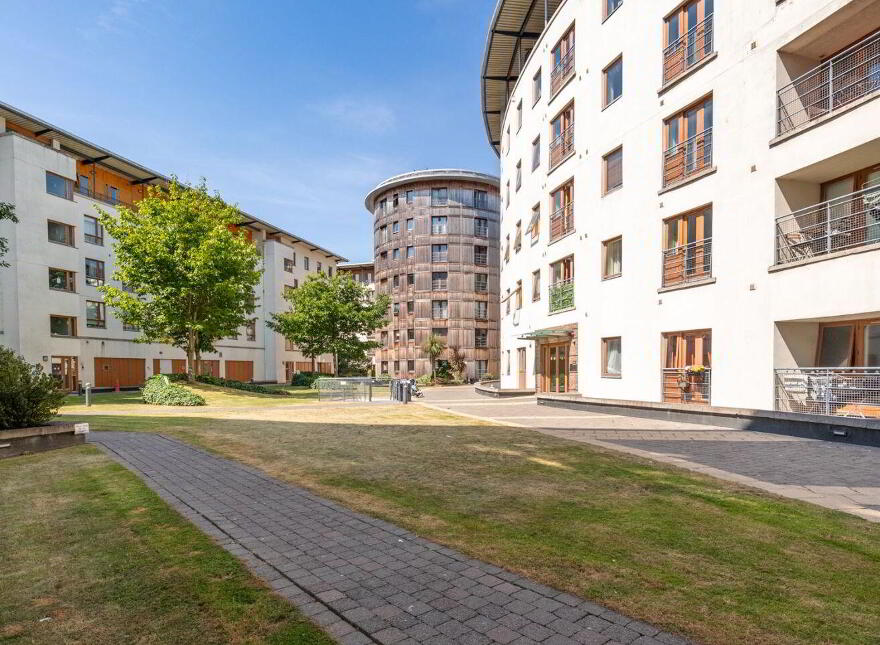 55 Spencer House, Custom House Square, Mayor Street Lower, IFSC, Ifsc, D01FR88