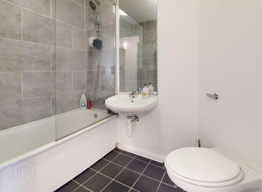 68 Cedar Brook Avenue, Cherry Orchard, Cherry Orchard, D10R369