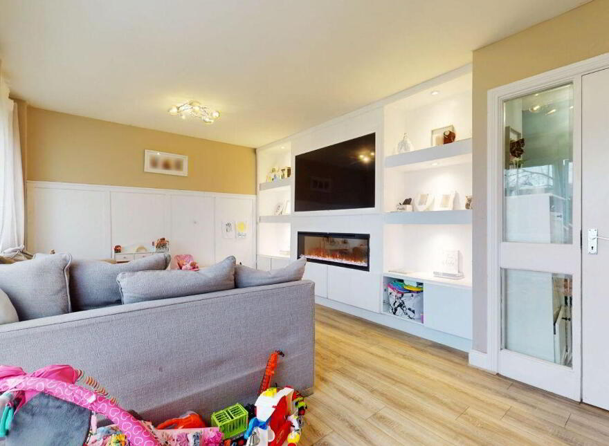 101 The Oaks, Ridgewood, Swords, K67TV08