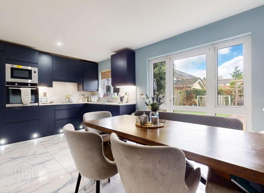 101 The Oaks, Ridgewood, Swords, K67TV08