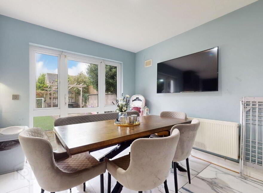 101 The Oaks, Ridgewood, Swords, K67TV08