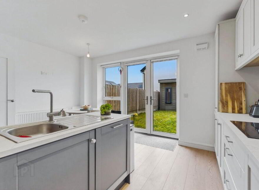 18 The Courtyard, Kilmartin Grove, Hollystown, D15PNP4