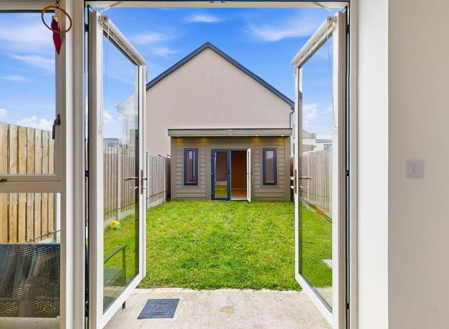 18 The Courtyard, Kilmartin Grove, Hollystown, D15PNP4