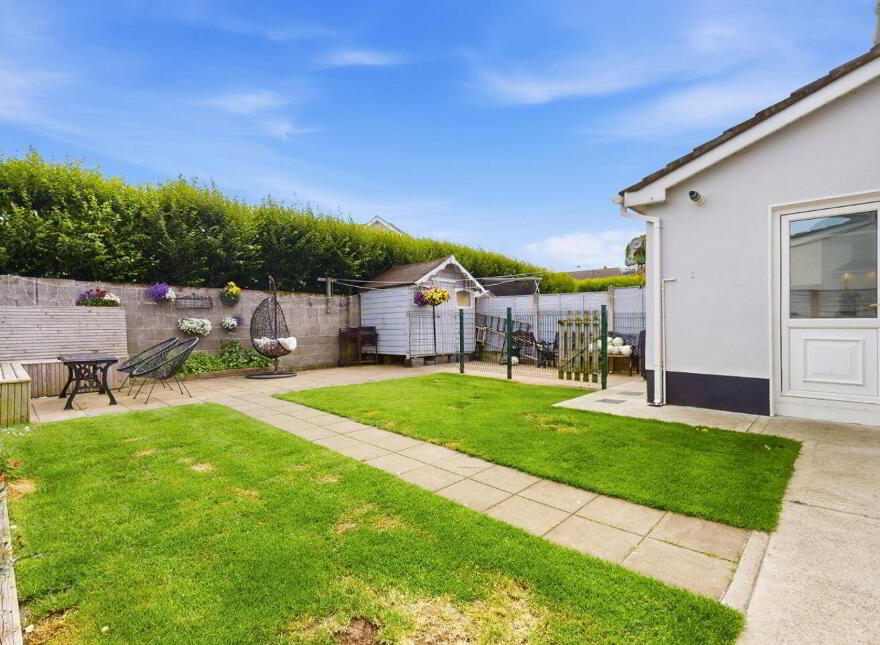 28 Brookford, Rush, K56A621