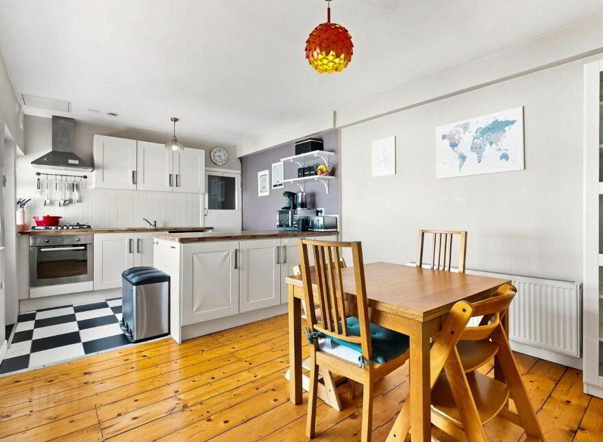 3 Connaught Parade, Phibsborough, Phibsborough, D07E043
