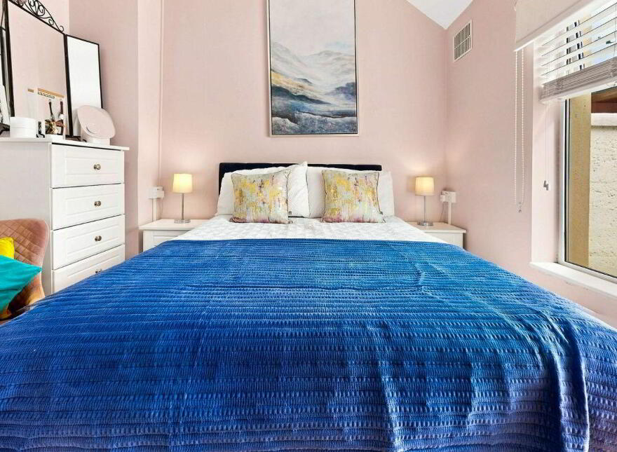 3 Connaught Parade, Phibsborough, Phibsborough, D07E043