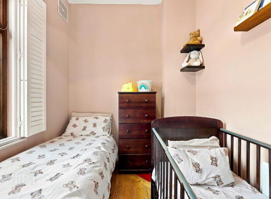 3 Connaught Parade, Phibsborough, Phibsborough, D07E043