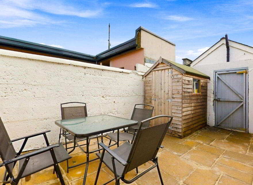 3 Connaught Parade, Phibsborough, Phibsborough, D07E043