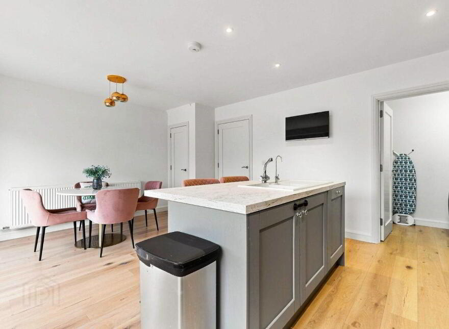 26 The Crescent, Silver Banks, Stamullen, K32N253