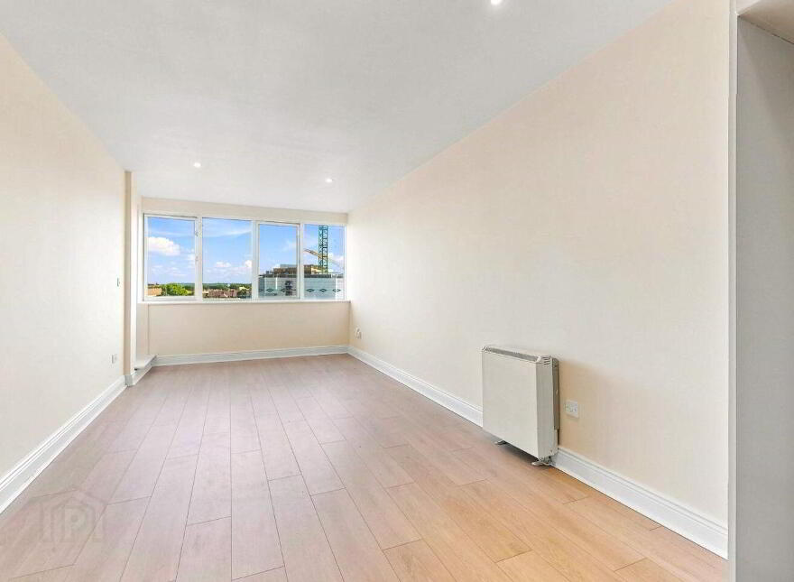 Apartment 32 Block A Cameron Court, Dublin 8, D08VW97