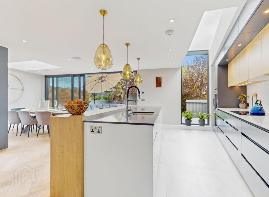 Mountain View, 1 Saint Bridget's Drive, Dublin 12, D12X0A8