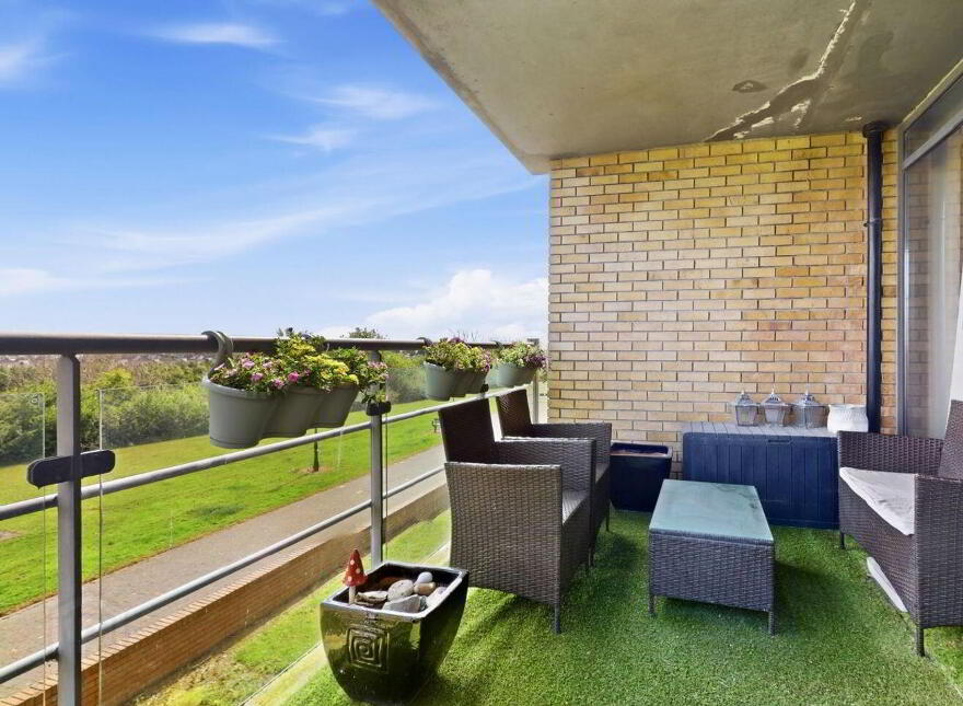 Apartment 121 East Courtyard, Tullyvale, Dublin 18, D18V3V9