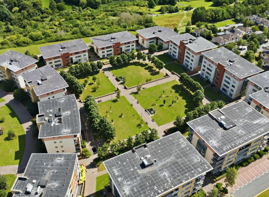 Apartment 121 East Courtyard, Tullyvale, Dublin 18, D18V3V9