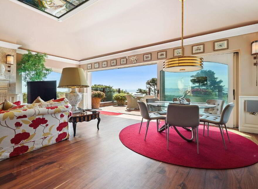 Carrigkeal, Carrickbrack Road, Howth, Howth, D13V295