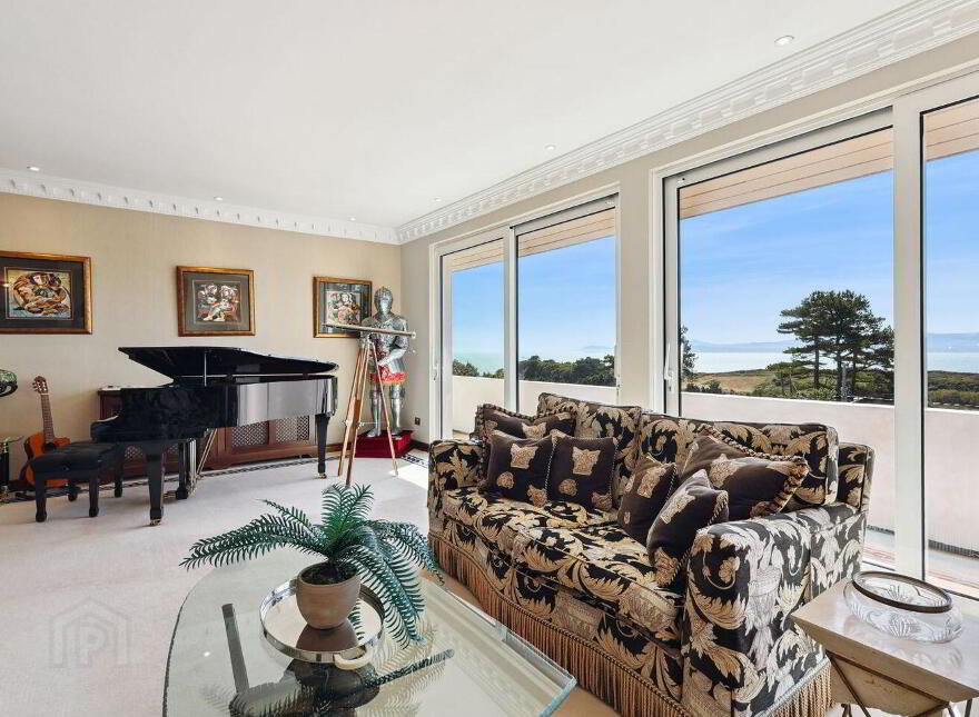 Carrigkeal, Carrickbrack Road, Howth, Howth, D13V295