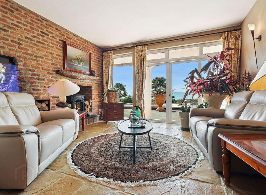 Carrigkeal, Carrickbrack Road, Howth, Howth, D13V295