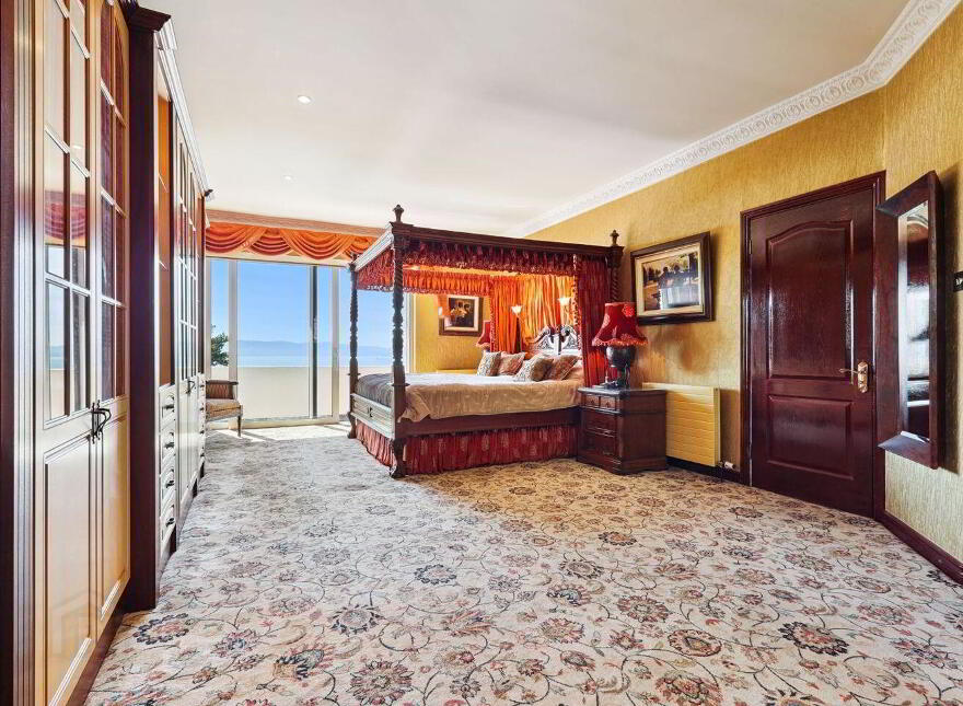 Carrigkeal, Carrickbrack Road, Howth, Howth, D13V295