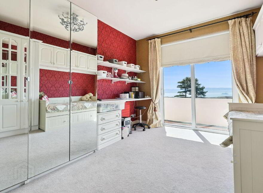 Carrigkeal, Carrickbrack Road, Howth, Howth, D13V295