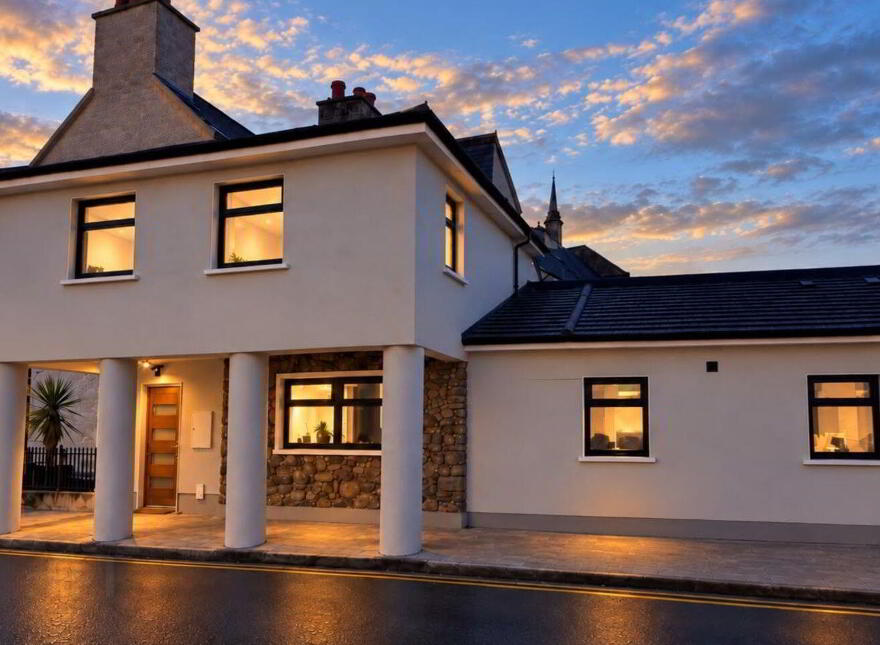 College Avenue, Mountmellick, R32T3V1