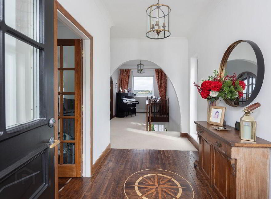 Church Road, Aghada, P25P295