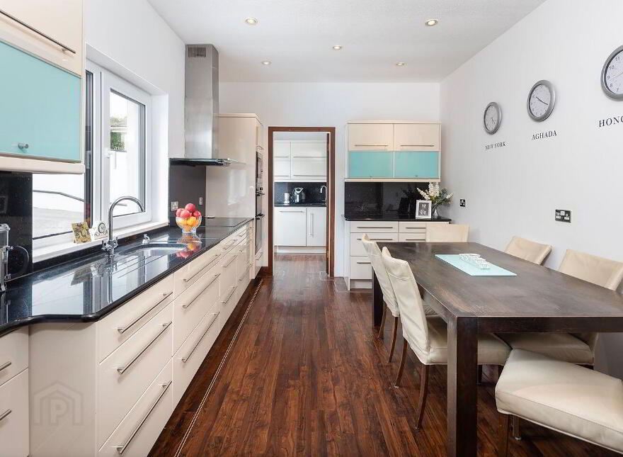 Church Road, Aghada, P25P295