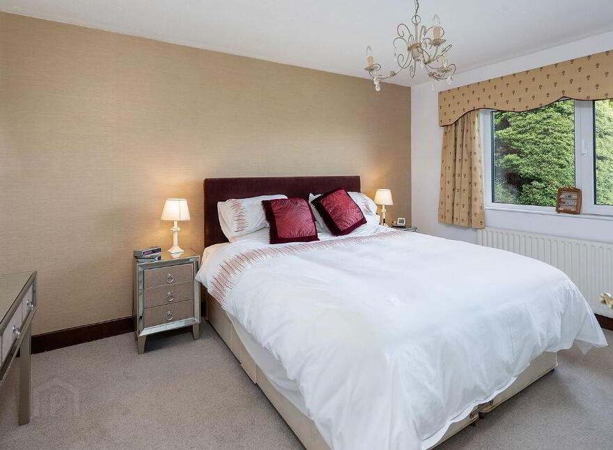Church Road, Aghada, P25P295