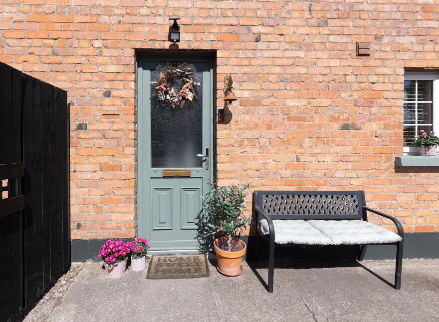 The Gables, New Cork Road, Midleton, P25A447