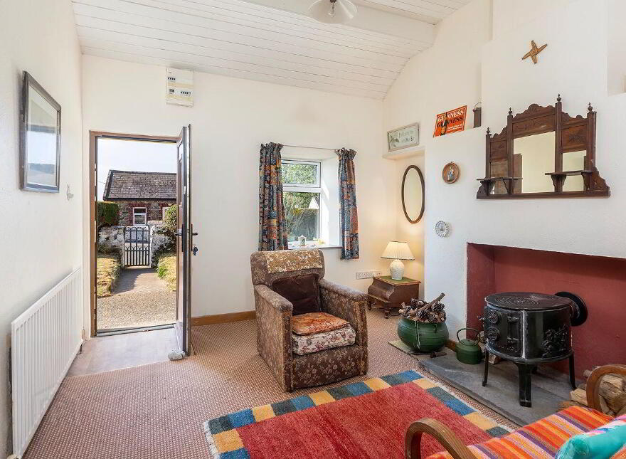 Ballycrenane, Coast Road, Garryvoe, P25N567